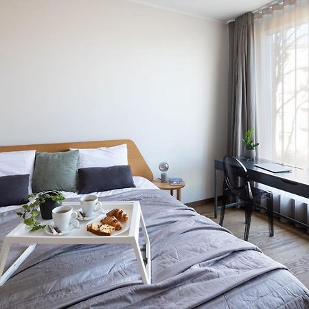 Riga Riverside Spacious One Bedroom Apartment Экстерьер фото