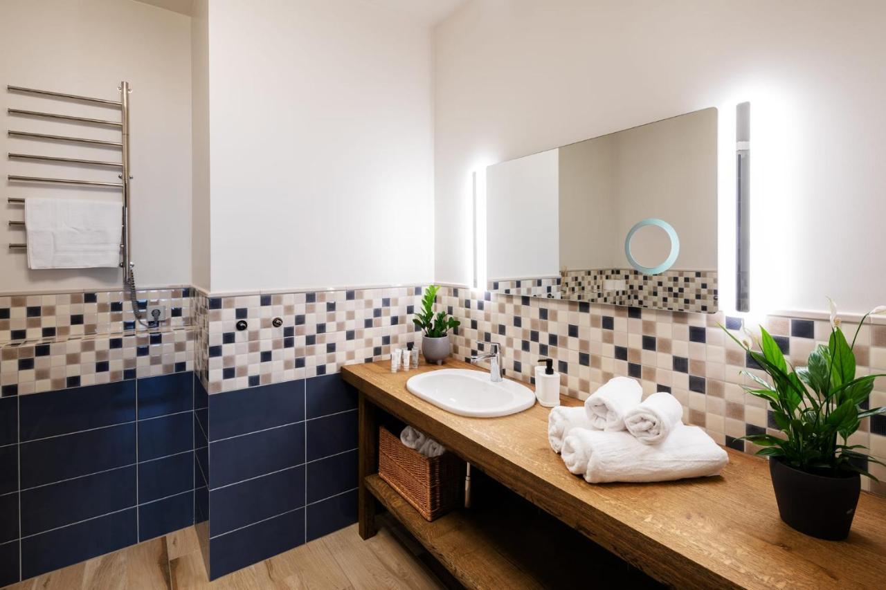 Riga Riverside Spacious One Bedroom Apartment Экстерьер фото