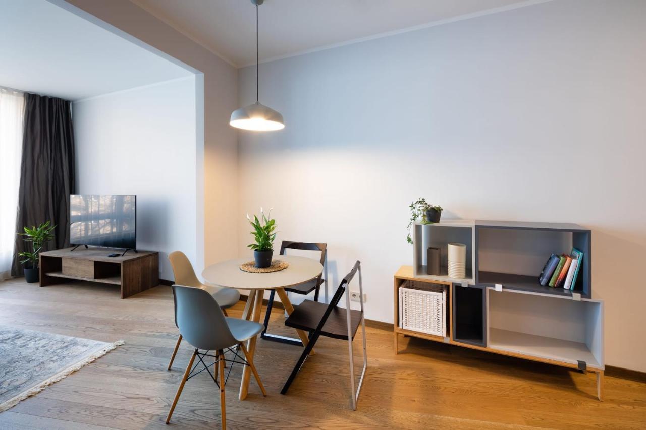 Riga Riverside Spacious One Bedroom Apartment Экстерьер фото