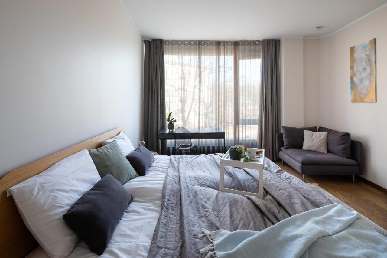 Riga Riverside Spacious One Bedroom Apartment Экстерьер фото